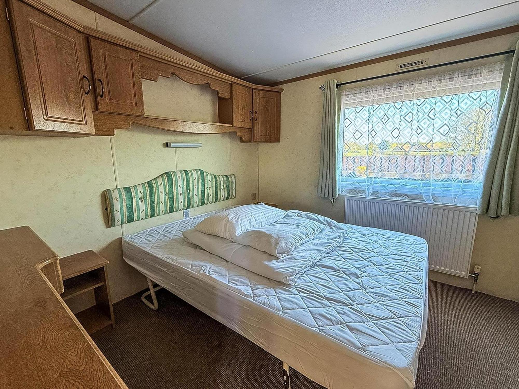 6 Berth Caravan By The Beach In Hunstanton In Norfolk, Pets Welcome Ref 13009L Exterior foto